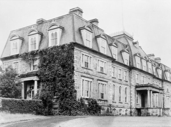 Archival photograph of UNB’s Old Arts Building